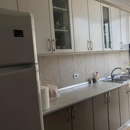 Astir Apartament *