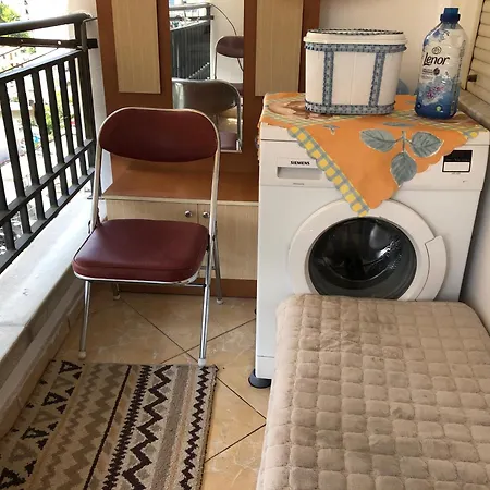 Astir Apartament 地拉那