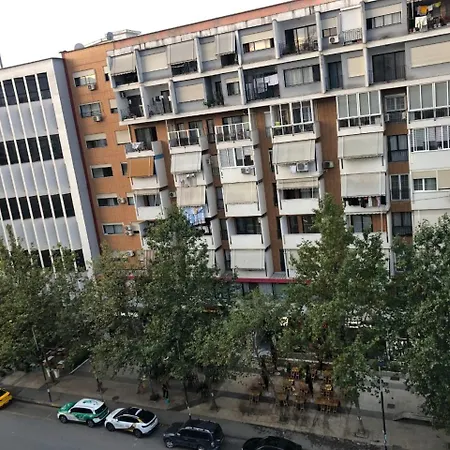 公寓 Astir Apartament 地拉那