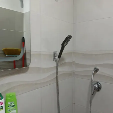 公寓 Astir Apartament 地拉那