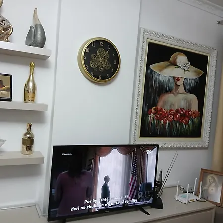 Astir Apartament 地拉那